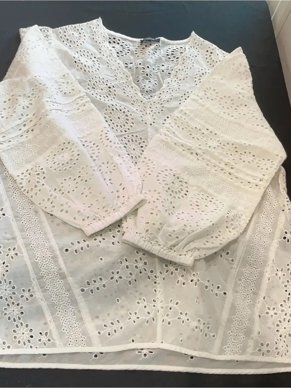 Tolani White Eyelet Pull Over V-Neck Blouse Tunic Coverup XL